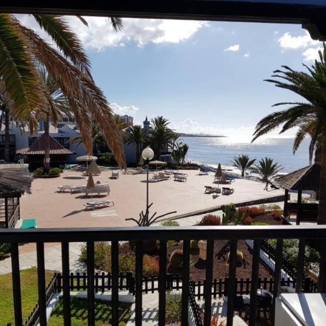 Lidia & Paco Home Two Bedrooms Beachfront Playa Del Aguila  Εξωτερικό φωτογραφία